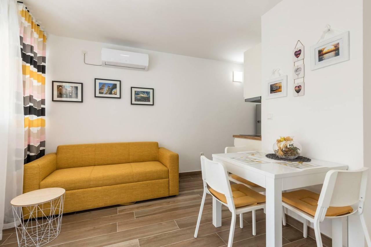 Apartments Cezar Split Exterior foto